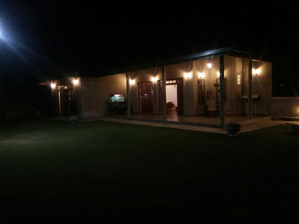 Tea Leaf Retreat Apartamento Kandy Exterior foto